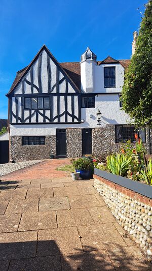 The Coach House, Manor Gardens.jpg